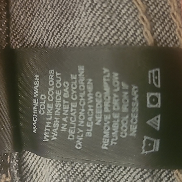 Stunning DKNY Jeans - Picture 7 of 11